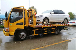 察哈尔右翼中旗附近拖车救援24小时服务热线